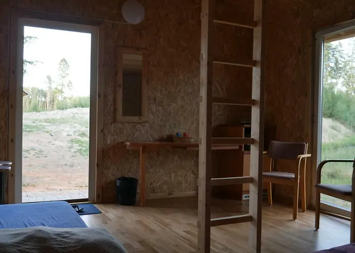 Metsjärve Bangalo Camping *