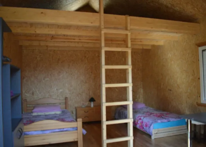 Camping Metsjärve Bangalo *